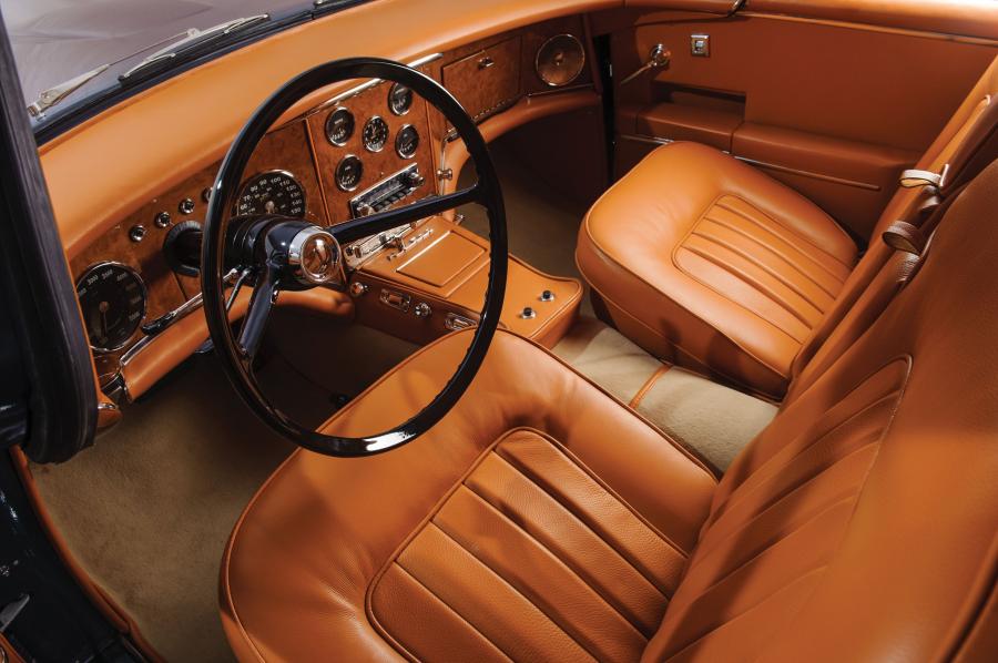 Интерьер Facel Vega HK500 1959 года  (фото 9 из 45)